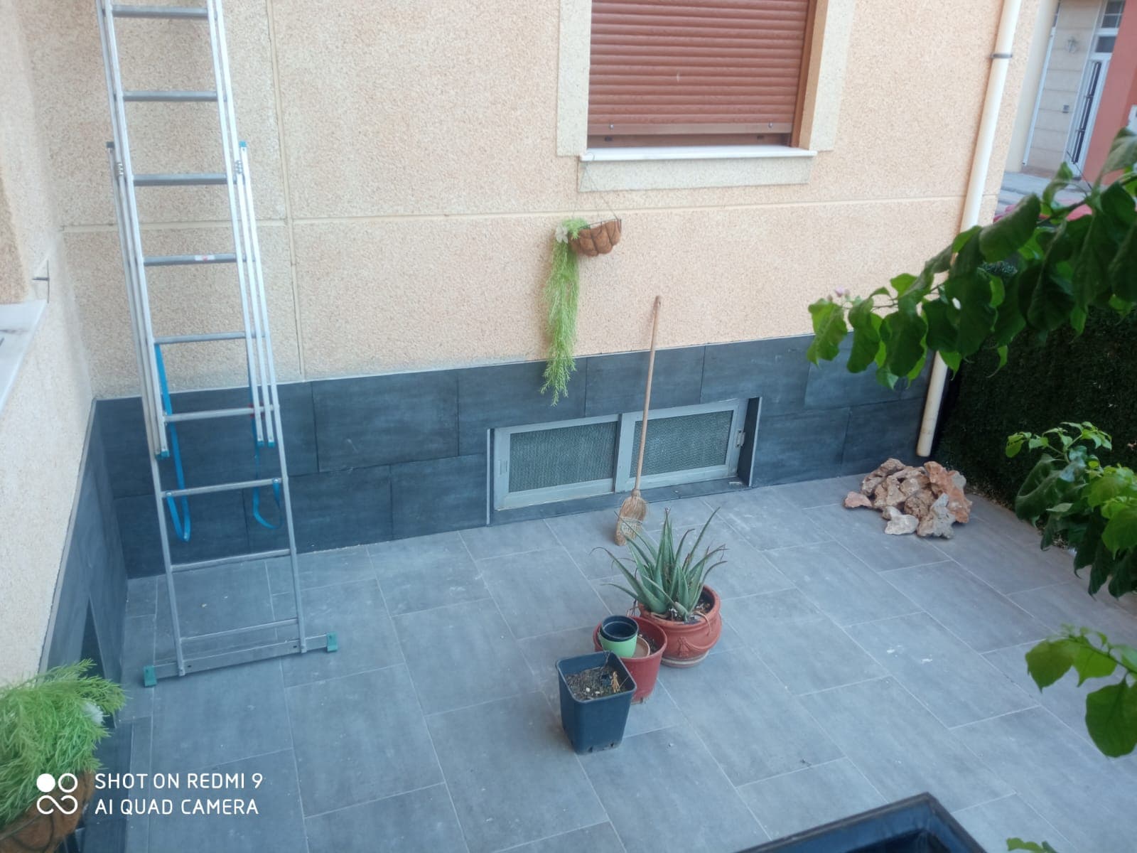Reforma Integral de Patio Exterior